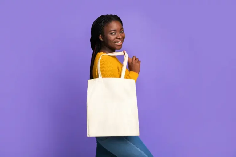 Yes! we do printing on bags